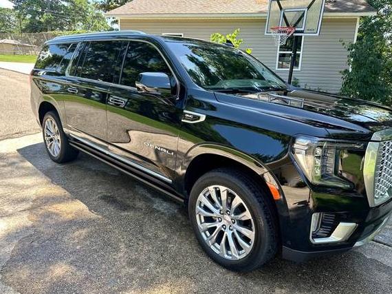 GMC YUKON XL 2024 1GKS2JKL0RR174695 image